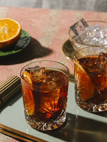 Bar de l'hôtel Hôbou à Boulogne-Billancourt